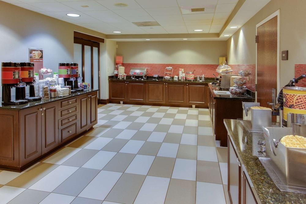 Hampton Inn By Hilton Garden City Long Island Kültér fotó