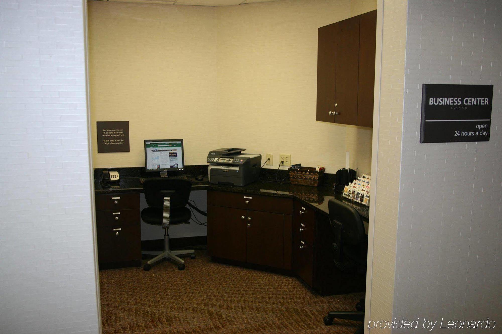 Hampton Inn By Hilton Garden City Long Island Kültér fotó