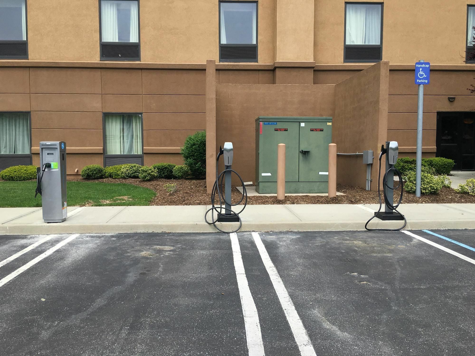 Hampton Inn By Hilton Garden City Long Island Kültér fotó
